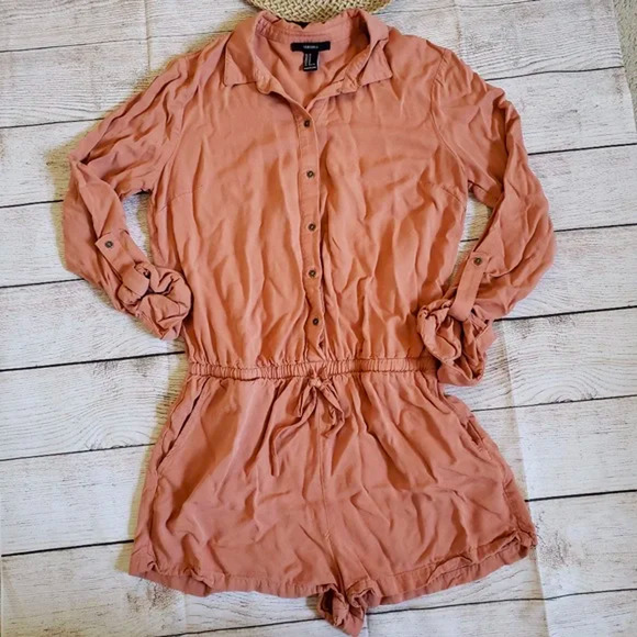 FOREVER21 long sleeve button down romper M - Picture 1 of 4